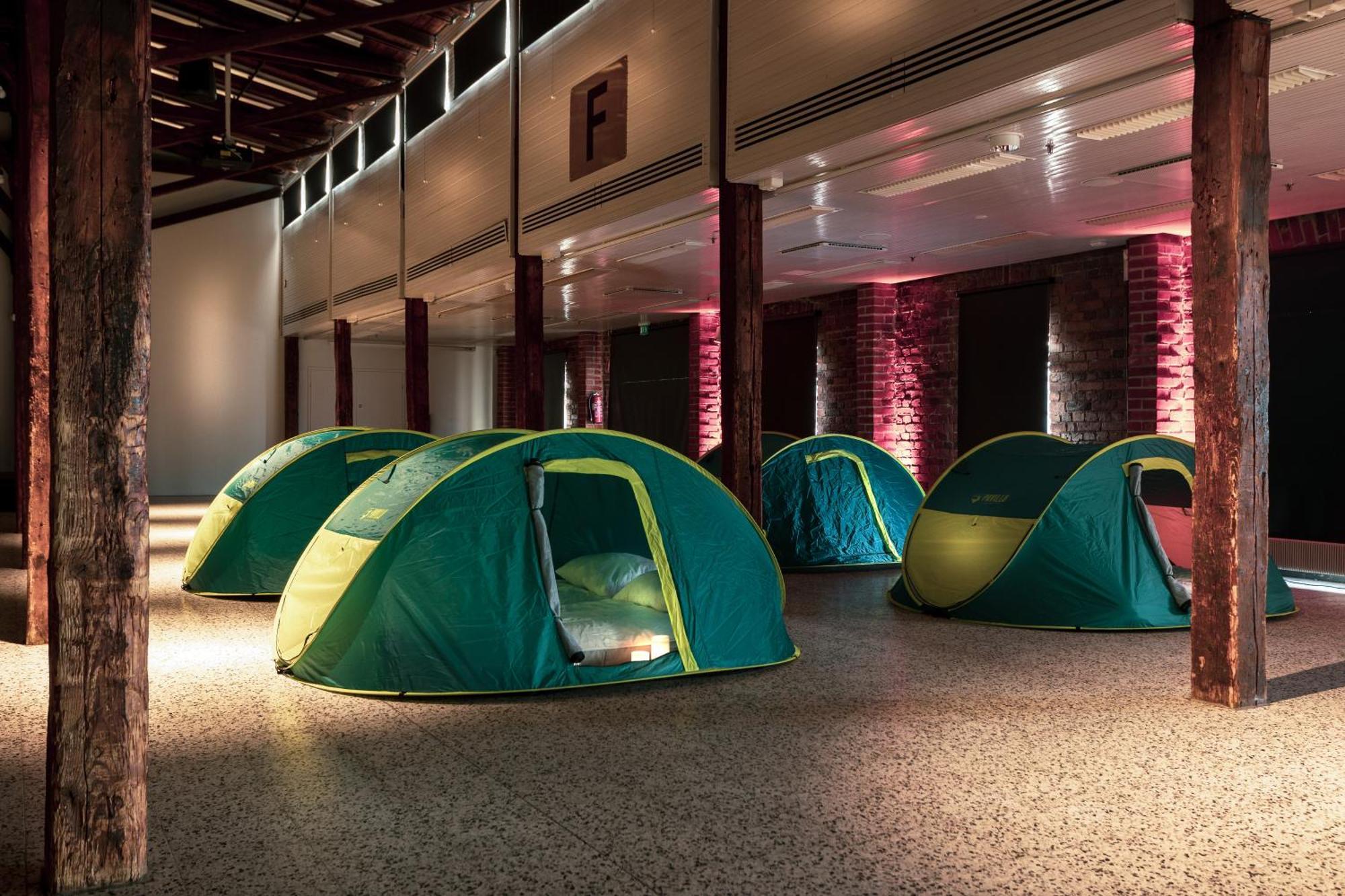 Indoor Camping Helsinki Ξενοδοχείο Εξωτερικό φωτογραφία